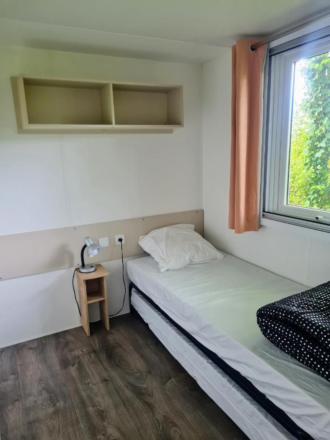 Hebergement Dans Un Domaine A Litteau Ngoại thất bức ảnh